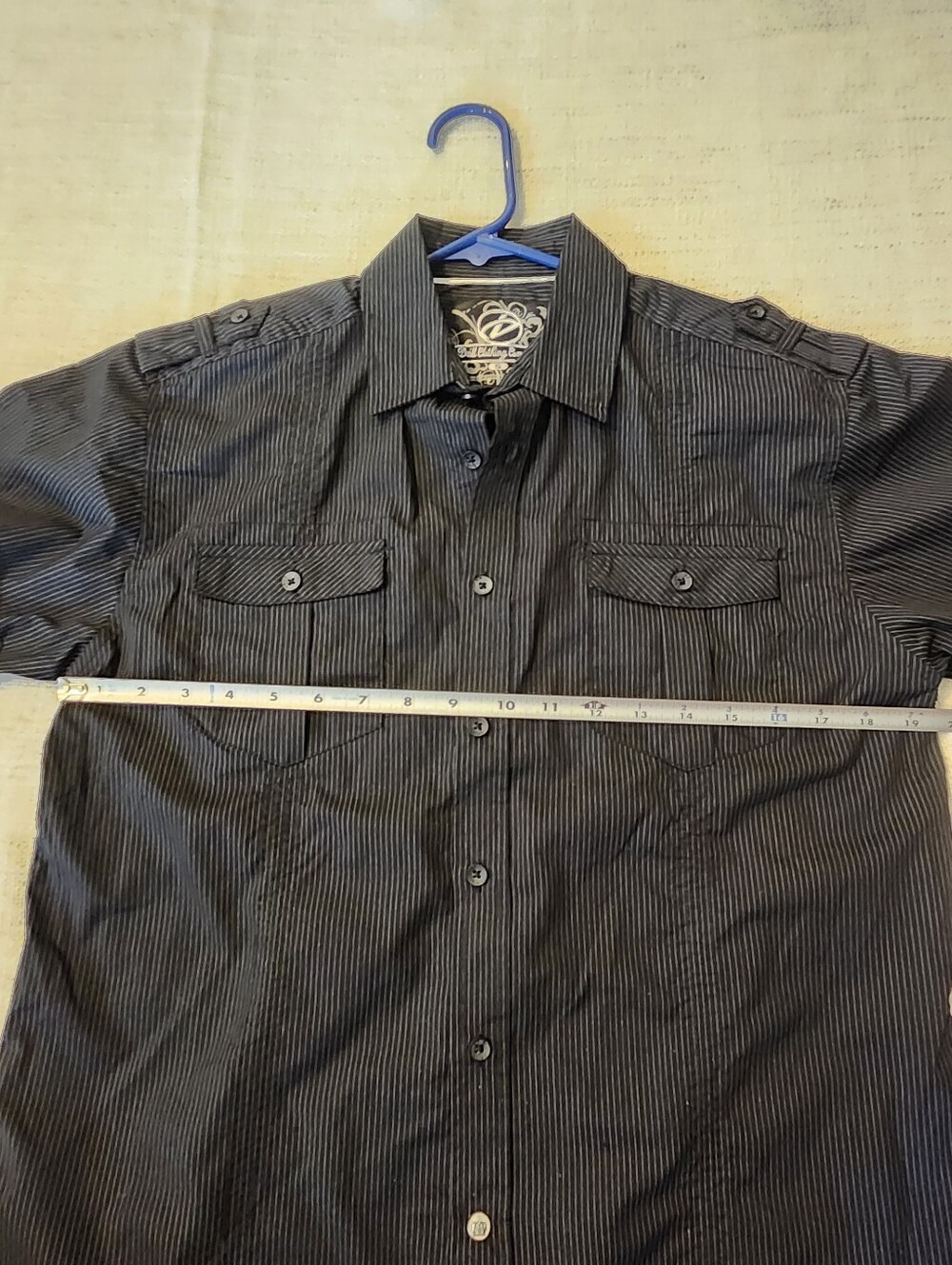 Men's Casual Short-Sleeve Pinstripe Button-Down Shirt - Black - Picture 7 of 7